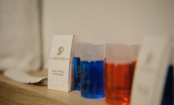 405581076.jpg