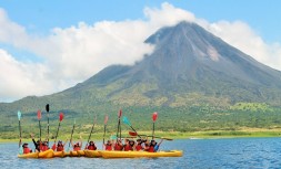 kayaking_0.jpg