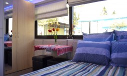 room2.jpg