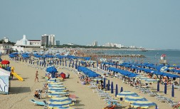 spiaggia-lignano-riviera.jpg
