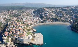 tur-v-ultsin.jpg